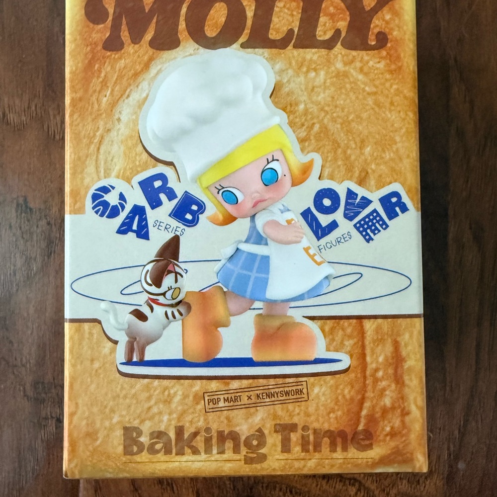 Molly Baking Time Figure by Pop Mart